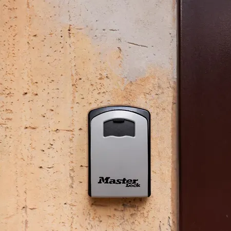 Moderno Nel Cuore Di *