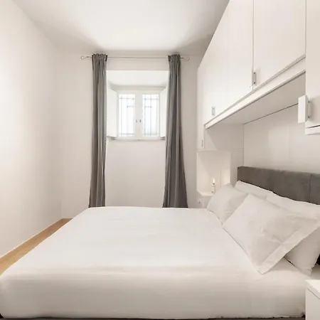 Moderno Nel Cuore Di Apartment