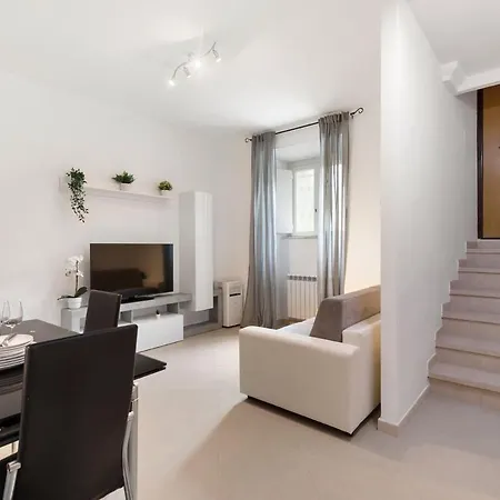 Moderno Nel Cuore Di Appartamento Roma